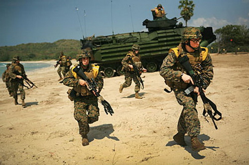 ການຊ້ອມຮົບ “ງູຈົງອາງຄຳ ປີ 2013” ຢູ່ ໄທ